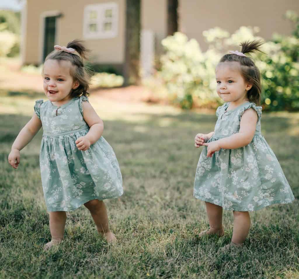 Family Outdoor Natural Light Landscape - Spring Lake, NC